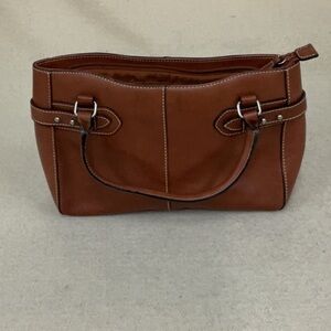 EUC woman’s vintage leather Etienne Aigner purse